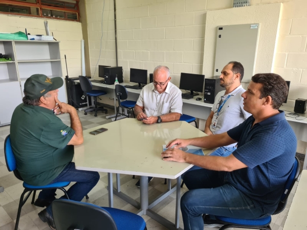 Em reunião no Senai, Presidente da Câmara pede estudo para criação de curso de qualificação na área da construção civil