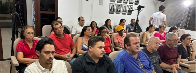 Feirantes comparecem em peso durante Audiência Pública sobre mudança de local da Feira Municipal